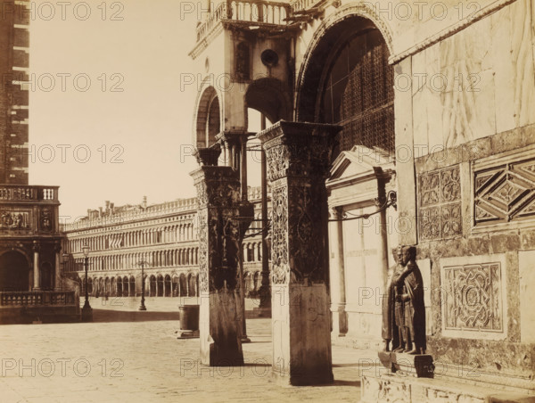 Piazza S. Marco presa dalla Porta della Carta. Venezia., photograph, photographer: Carlo Naya,