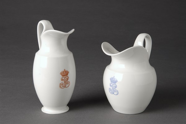 Petit pots à lait et à eau