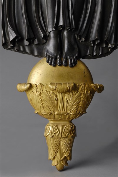 Grande applique d'époque Empire (détail)