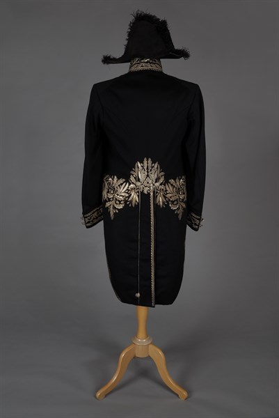Uniforme du sénateur M. de Barral (vue de dos)