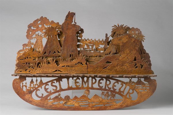 Porte pipe mural, "C'est l'Empereur", 19e siècle