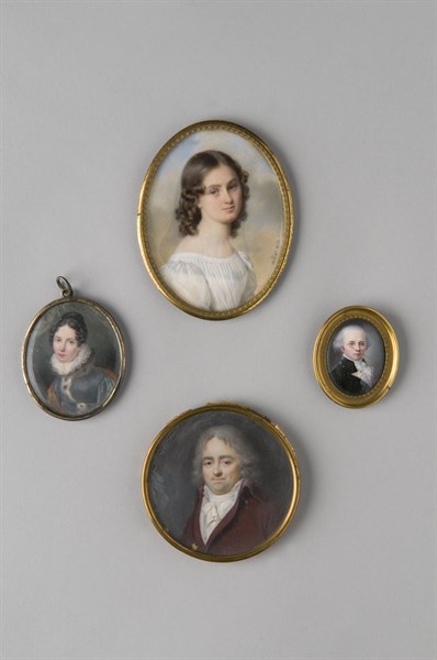 Miniatures sur ivoire, cuivre, carton, 18e et 19e siècles