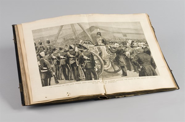 'The funeral of the late prince Louis Napoleon, The duc de Bassano affixing the cross of the Legion of Honour to the pall at Woolwich', from 'La vie du prince Napoléon' et 'Les derniers moments du pri...