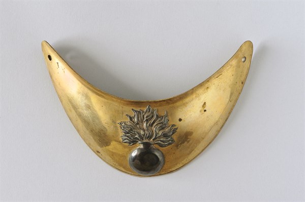 Hausse-col d'officier de grenadier