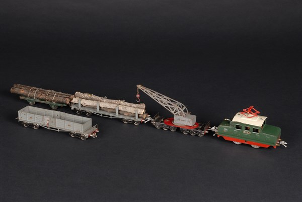 Jouet : locomotive électrique SNCF