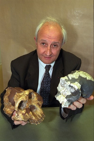 HENRI DE LUMLEY