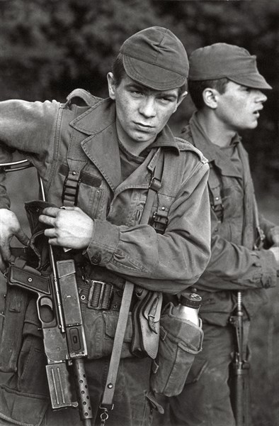 ARMEE PARACHUTISTES FRANCE