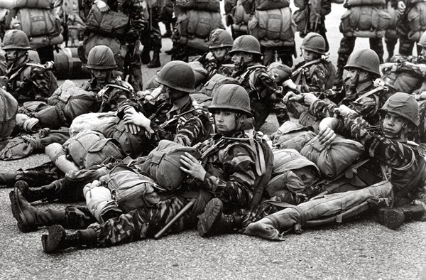 Army Parachutists France