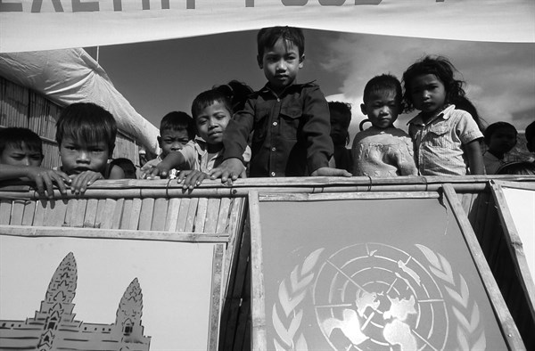 CAMBODGE REFUGIES 1985