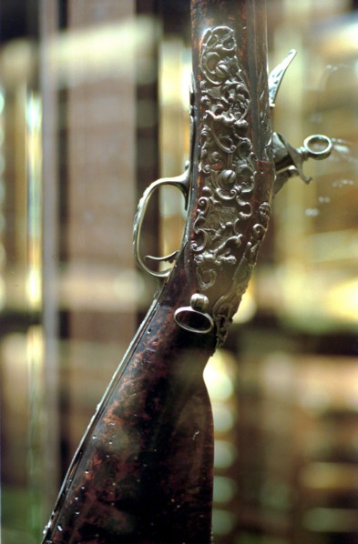 ITALIE. L'USINE D'ARMEMENT BERETTA, L'UNE DES PLUS CELEBRES DANS LA FABRICATION D'ARMES DE CHASSE