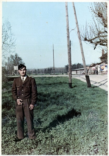 French society 1957