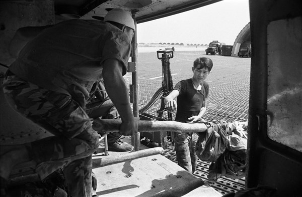 Guerre du Vietnam, 1974