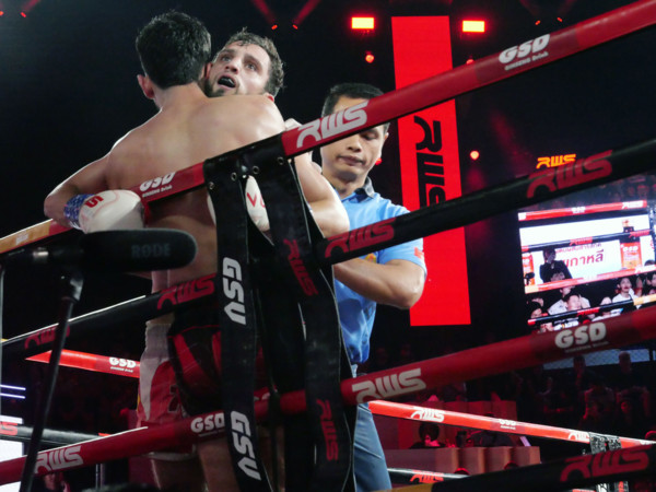 Thaïlande, match de boxe thaï