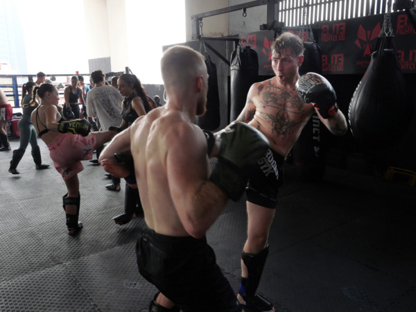 Le camp d’entraînement de boxe thaïlandaise Elite Fight Club du Francais Cédric Gautier