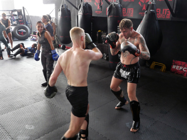 Le camp d’entraînement de boxe thaïlandaise Elite Fight Club du Francais Cédric Gautier