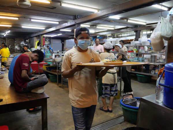 THAILANDE-SOCIETE-RESTAURATION