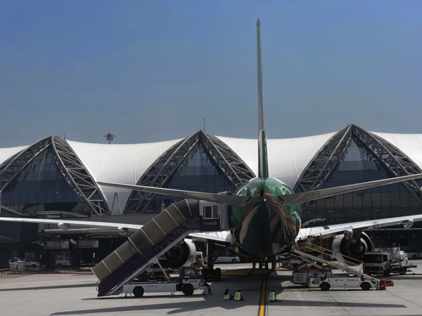 TRANSPORT INTERNATIONAL-THAI AIRWAYS