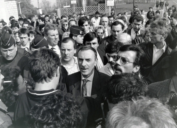 Manifestation à Clichy-sous-Bois, en 1989