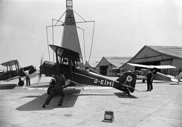 This Royal Aircraft Factory