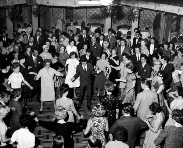 A Scene At Cafe De Paris
