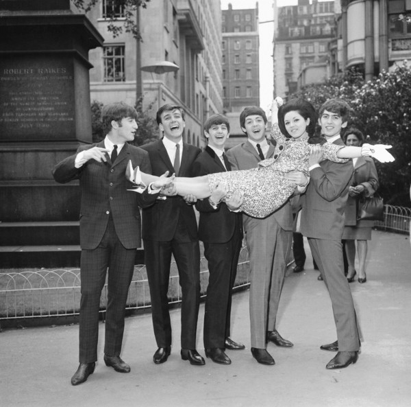 John Lennon Paul McCartney George Harrison and Ringo Starr with Billy J Kramer and Susan Maughan