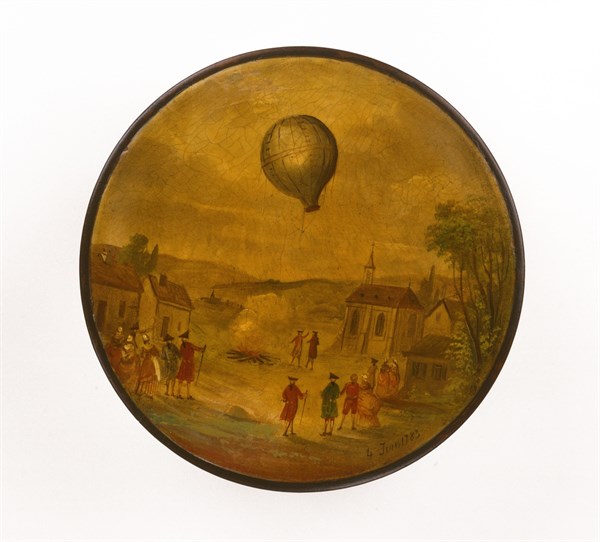 Box showing the first aerostatic experiment in Annonay, 1783