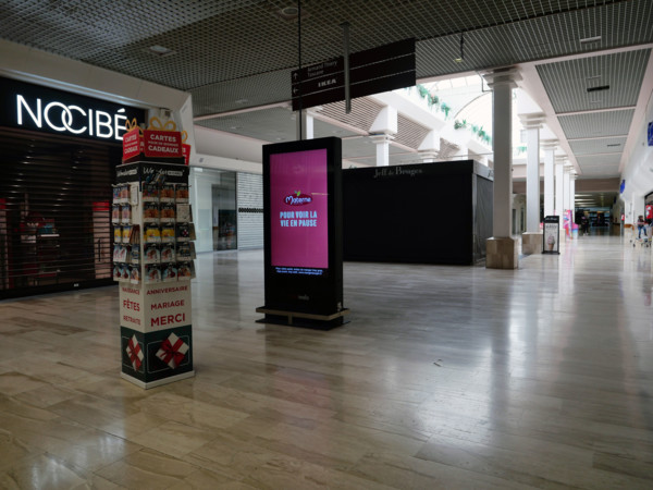 FRANCE-GRANDE DISTRIBUTION-COMMERCE