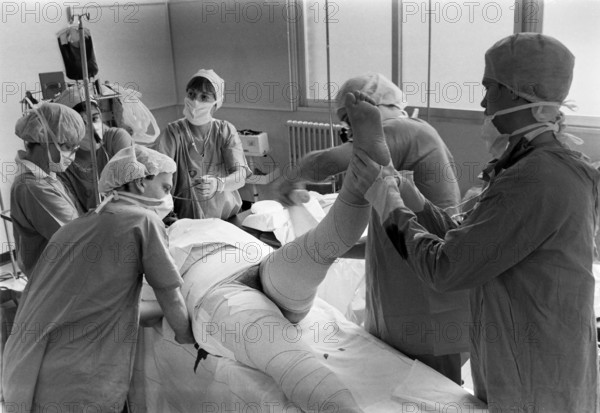 Hôpital en France, 2000