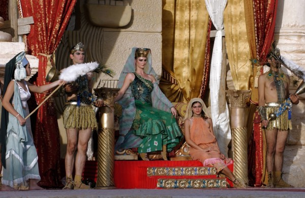 Juan Carlos and Sophia of Spain in the archaeological city of Palmyra