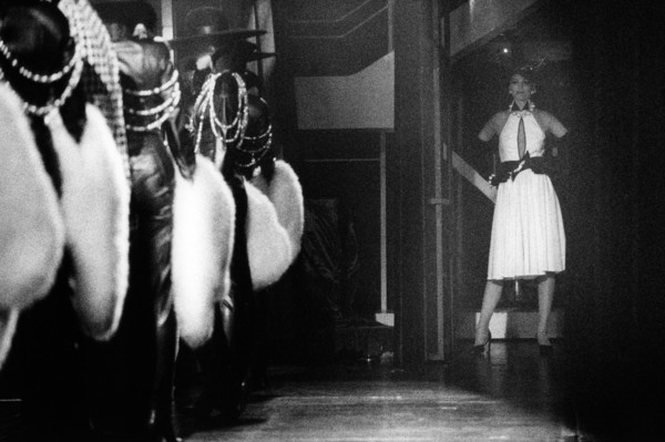 Le Lido de Paris: A one year of Bonheur