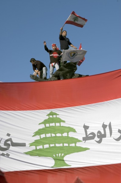 Rassemblements une semaine après l'assassinat de Rafiq Hariri, février 2005