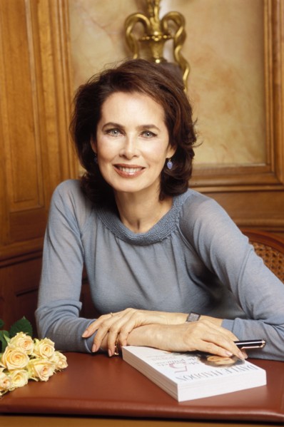 Dayle Haddon at the Plaza Athénée of Paris