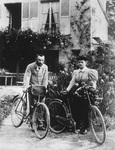 Curie, Pierre et Marie