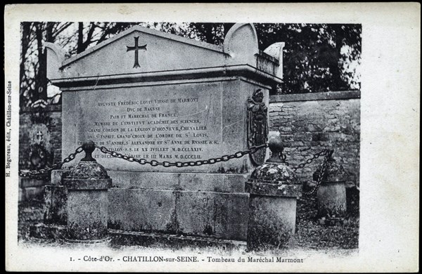 Tombeau du maréchal Marmont à Châtillon-sur-Seine (Côte-d'Or).