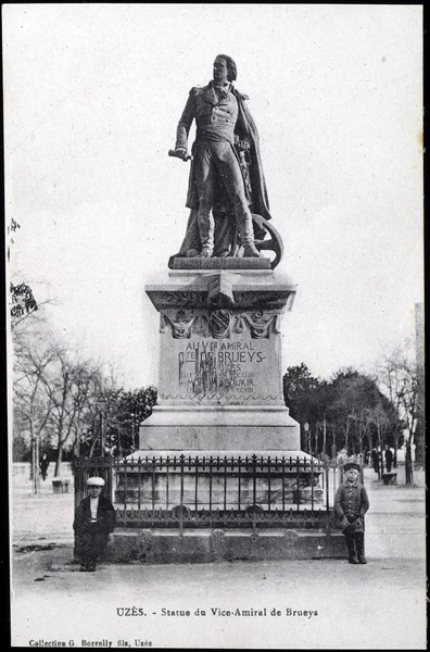 Statue of Vice-Admiral de Brueys.
