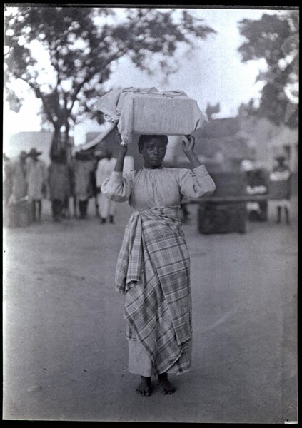 Portrait de femme, Madagascar