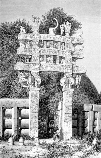 Porte du nord du grand stupa de Sanchi