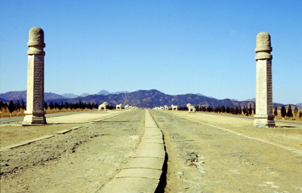 Les tombeaux Qing de l'Est, le Chemin de l'Esprit (Shendao)