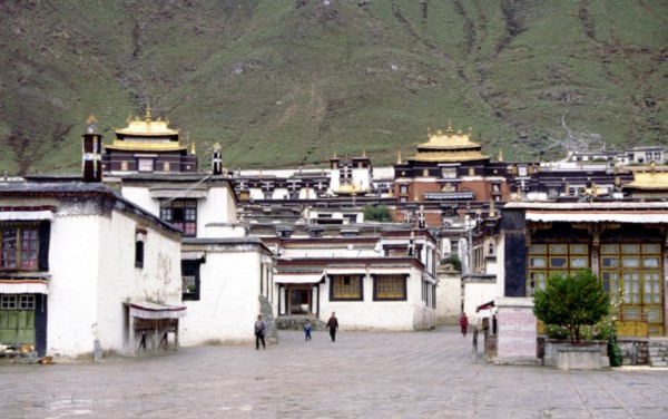 Tashilhunbu Monastery, Zhaxi Lhunbo lamasery