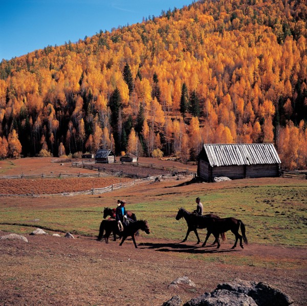 Tribu Tuwa, Comté Burqin, province du Xinjiang, Chine