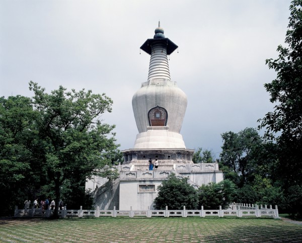 Pagode Blanche, Lac de l'Ouest, Pont des cinq pavillons, Yangzhou, province du Jiangsu, Chine