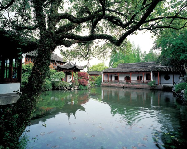 Habitations au bord de l'eau, Hangzhou, Chine