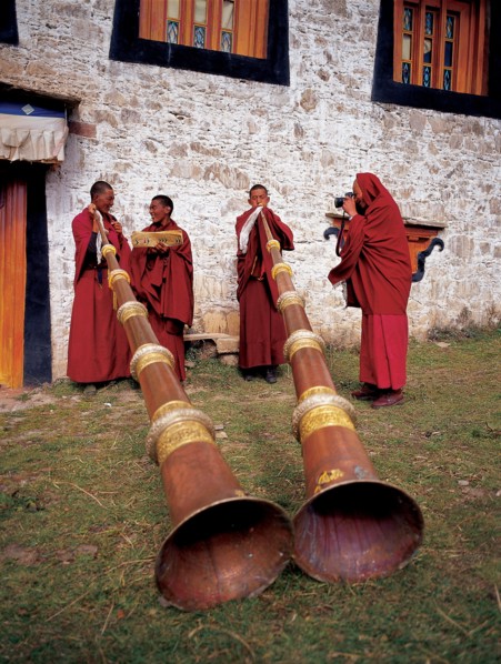 lamas who live in Litang,Sichuan Province,China