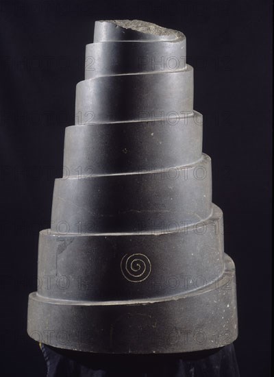 Tower of Babel sculpture
