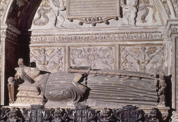 CAPILLA DE LOS REYES NUEVOS - SEPULCRO DE ENRIQUE III DE CASTILLA (1379/1406)
TOLEDO,