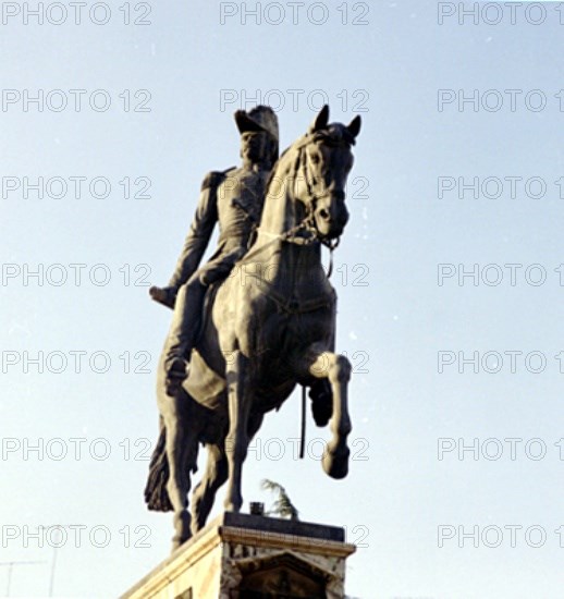 EL GENERAL ESPARTERO A CABALLO
LOGROÑO, EXTERIOR
RIOJA

This image is not downloadable. Contact