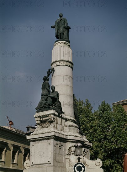 EXTERIOR - MONUMENTO A CANOVAS DEL CASTILLO
MADRID, SENADO-EXTERIOR
MADRID