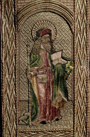 AUDIGE J
CASULLA BORDADA CON IMAGEN DE SANTIAGO
GUADALUPE, MONASTERIO
CACERES

This image is