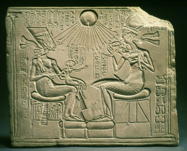 Akhenaton et Nefertiti