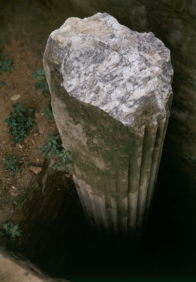 COLUMNA ROMANA DE LA ANTIGUA ADUANA DE LA BETICA
CORDOBA, EXTERIOR
CORDOBA